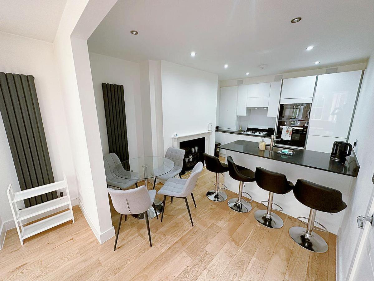 לונדון Massive Flat Near Greenwich Park מראה חיצוני תמונה